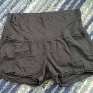 Black maternity shorts